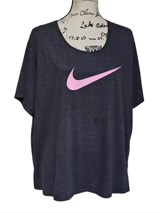 Nike Tops - Nike Boxy Tee in Dark Gray with Pink Swoosh